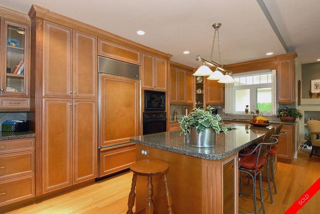 badge_image15 at 16267 Lincoln Woods Court, Morgan Creek, South Surrey White Rock