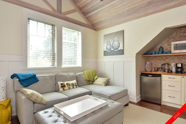 badge_image14 at 3687 143 Street, Elgin Chantrell, South Surrey White Rock