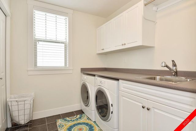 badge_image7 at 3687 143 Street, Elgin Chantrell, South Surrey White Rock