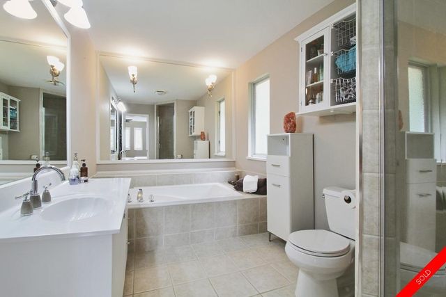 badge_image3 at 17175 27a Avenue, Grandview Surrey, South Surrey White Rock