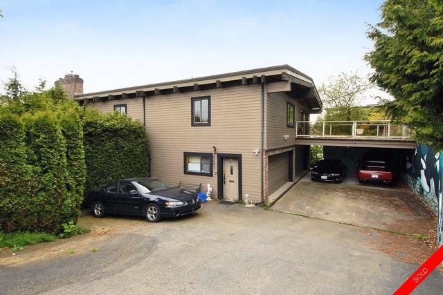 badge_image11 at 14403 Marine Drive, White Rock, South Surrey White Rock