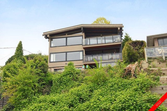 badge_image9 at 14403 Marine Drive, White Rock, South Surrey White Rock