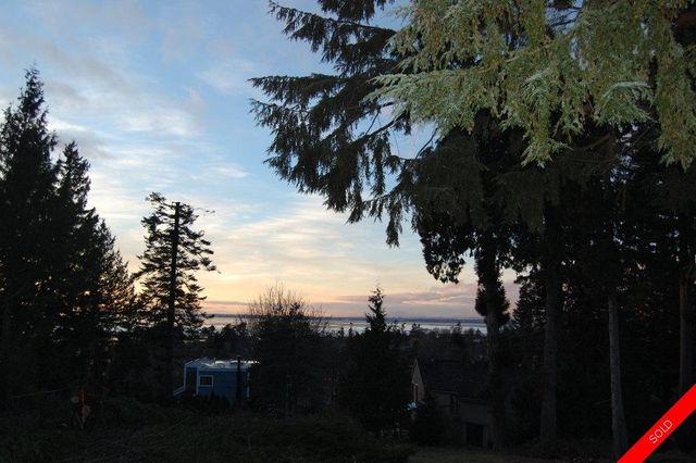 badge_image10 at 2675 Crescent Drive, Crescent Bch Ocean Pk., South Surrey White Rock