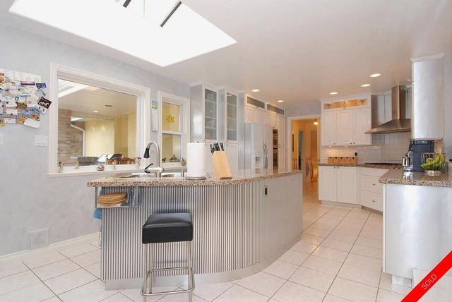 badge_image3 at 1768 Ocean Park Road, Crescent Bch Ocean Pk., South Surrey White Rock