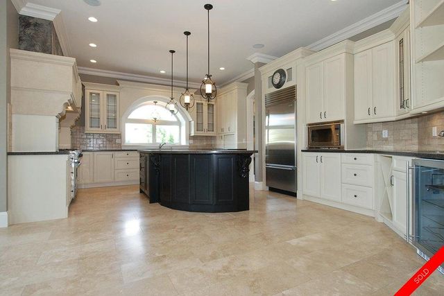 badge_image5 at 13645 20a Avenue, Elgin Chantrell, South Surrey White Rock