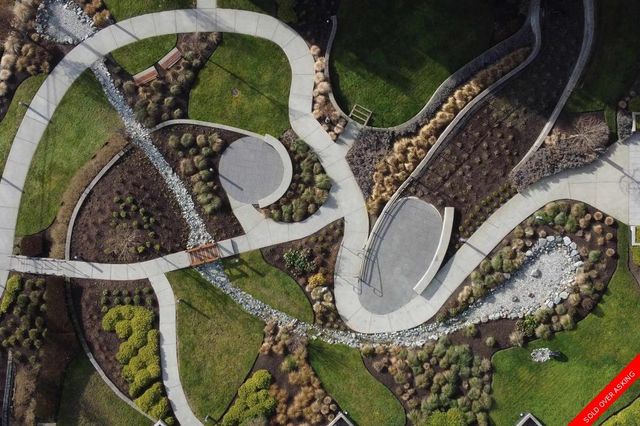 badge_image24 at 301 - 14855 Thrift Avenue, White Rock, South Surrey White Rock