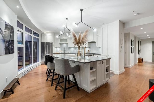 badge_image29 at 301 - 14855 Thrift Avenue, White Rock, South Surrey White Rock