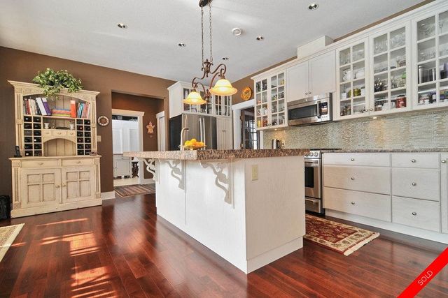 badge_image at 13982 22a Avenue, Elgin Chantrell, South Surrey White Rock