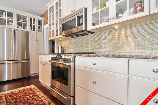 badge_image8 at 13982 22a Avenue, Elgin Chantrell, South Surrey White Rock