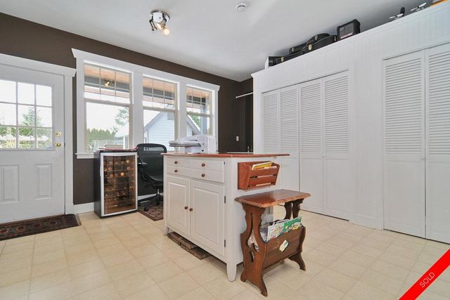 badge_image9 at 13982 22a Avenue, Elgin Chantrell, South Surrey White Rock