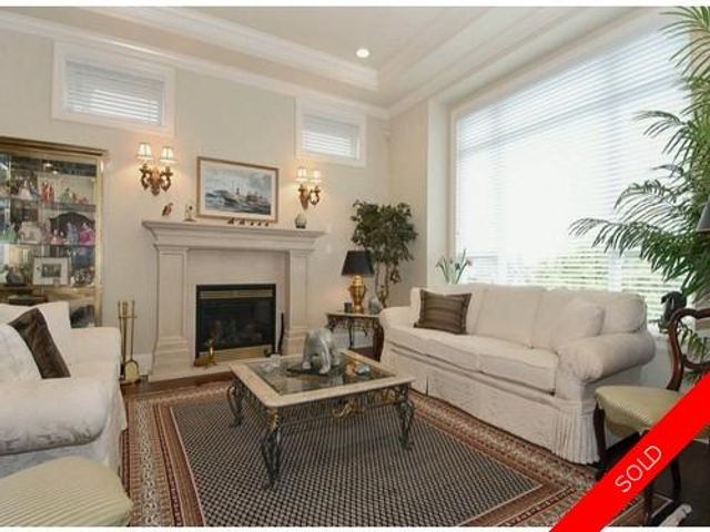 badge_image at 16120 30th Avenue, Grandview Surrey, South Surrey White Rock