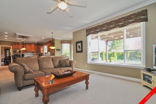 badge_image5 at 13932 21a Avenue, Elgin Chantrell, South Surrey White Rock