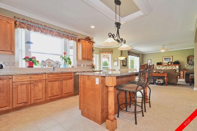 badge_image7 at 13932 21a Avenue, Elgin Chantrell, South Surrey White Rock