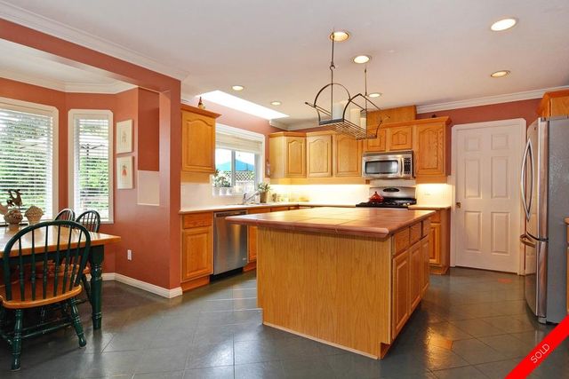 badge_image23 at 1877 Laronde Drive, Crescent Bch Ocean Pk., South Surrey White Rock