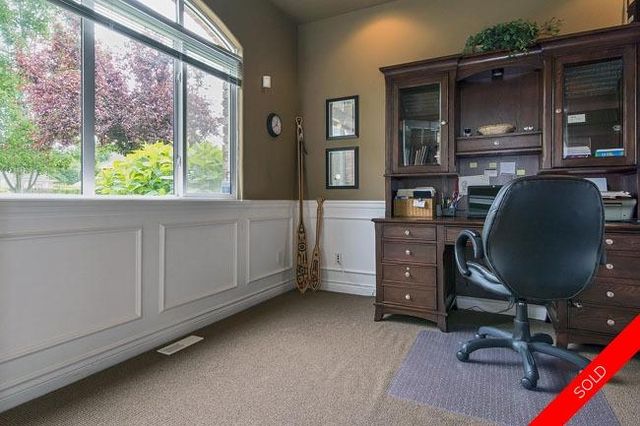 badge_image at 2285 136th Street, Elgin Chantrell, South Surrey White Rock