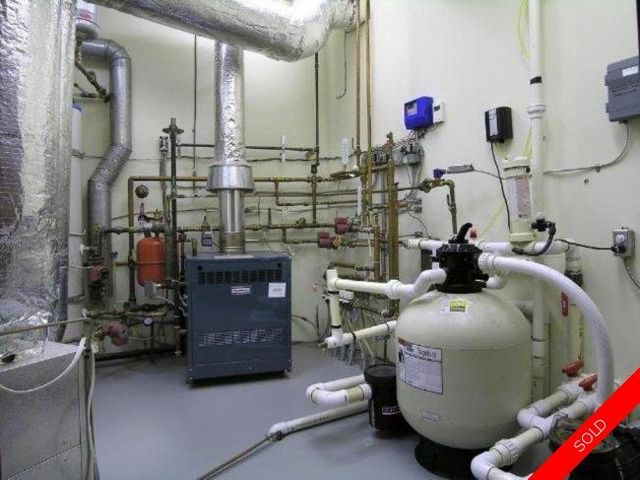 badge_image20 at 16377 Lincoln Woods Court, Morgan Creek, South Surrey White Rock