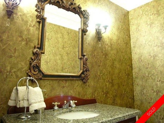 badge_image16 at 15388 Royal Avenue, White Rock, South Surrey White Rock