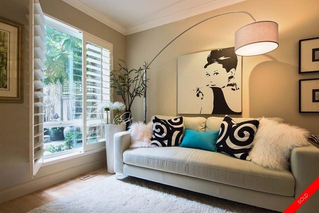 badge_image17 at 14933 Blackwood Lane, White Rock, South Surrey White Rock