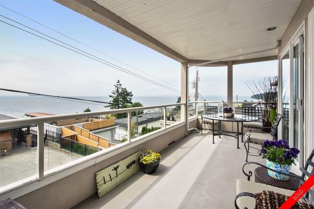 badge_image20 at 14933 Blackwood Lane, White Rock, South Surrey White Rock