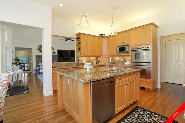 badge_image9 at 16189 Morgan Creek Crescent, Morgan Creek, South Surrey White Rock