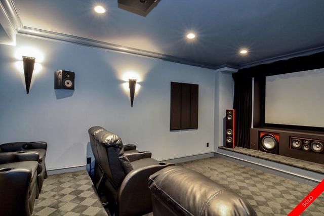 badge_image24 at 15981 Humberside Avenue, Morgan Creek, South Surrey White Rock