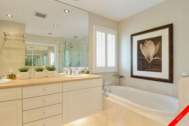 badge_image9 at 13210 14th Avenue, Crescent Bch Ocean Pk., South Surrey White Rock