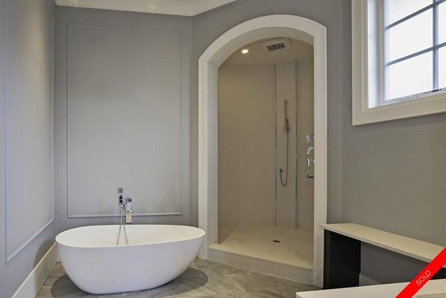 badge_image24 at 20166 1 Avenue, Campbell Valley, Langley