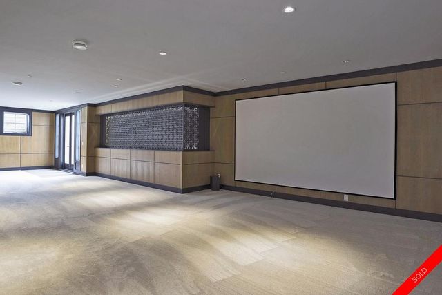 badge_image28 at 20166 1 Avenue, Campbell Valley, Langley