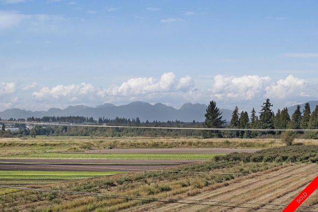 badge_image25 at 15911 39a Avenue, Morgan Creek, South Surrey White Rock