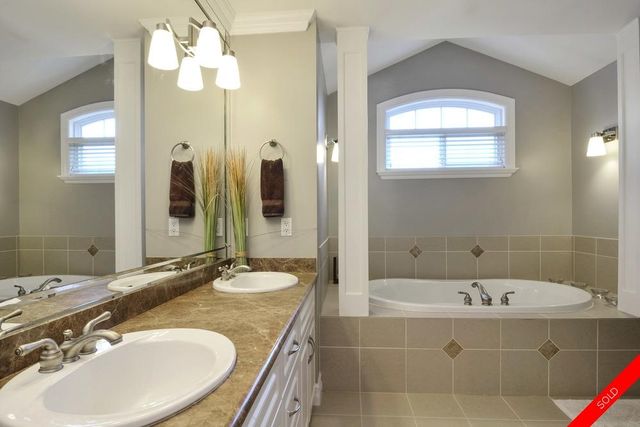 badge_image21 at 15828 Somerset Place, Morgan Creek, South Surrey White Rock