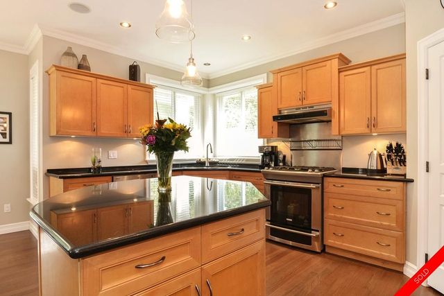 badge_image25 at 15828 Somerset Place, Morgan Creek, South Surrey White Rock