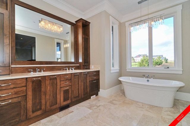 badge_image15 at 355 198th Street, Campbell Valley, Langley