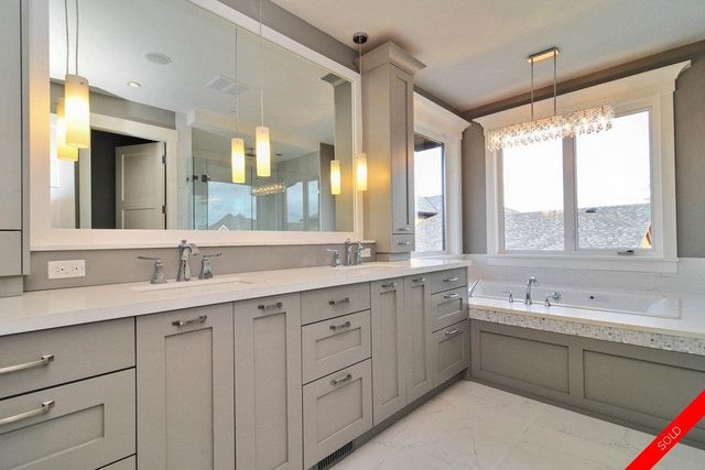 badge_image32 at 355 198th Street, Campbell Valley, Langley