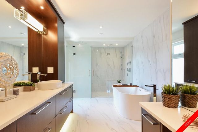 badge_image38 at 13716 Coldicutt Avenue, White Rock, South Surrey White Rock