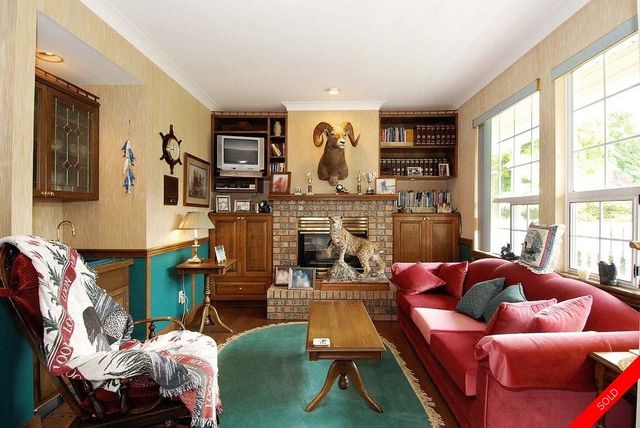 badge_image8 at 16837 32nd Avenue, Grandview Surrey, South Surrey White Rock