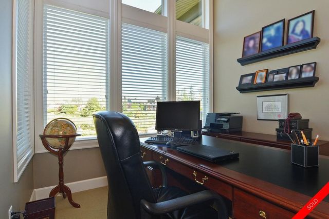 badge_image at 3925 159 Street, Morgan Creek, South Surrey White Rock