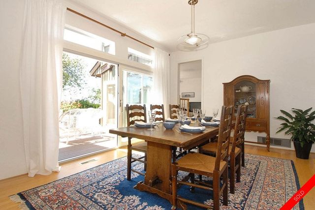 badge_image at 1819 Ocean Park Road, Crescent Bch Ocean Pk., South Surrey White Rock