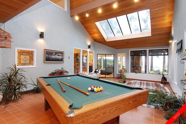 badge_image at 1083 Ocean Park Road, Crescent Bch Ocean Pk., South Surrey White Rock