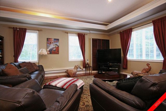 badge_image11 at 13097 28th Avenue, Sunnyside Park Surrey, South Surrey White Rock