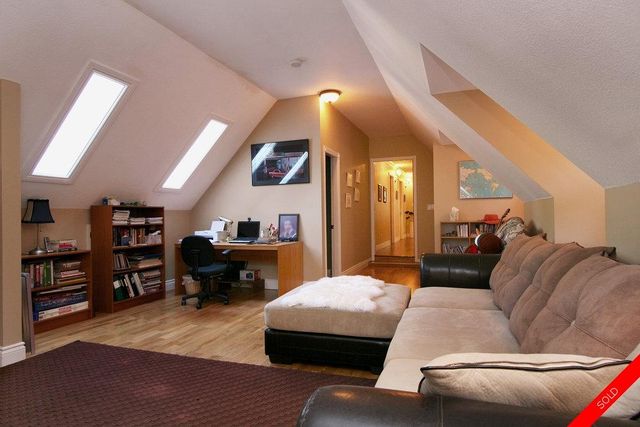 badge_image17 at 13097 28th Avenue, Sunnyside Park Surrey, South Surrey White Rock