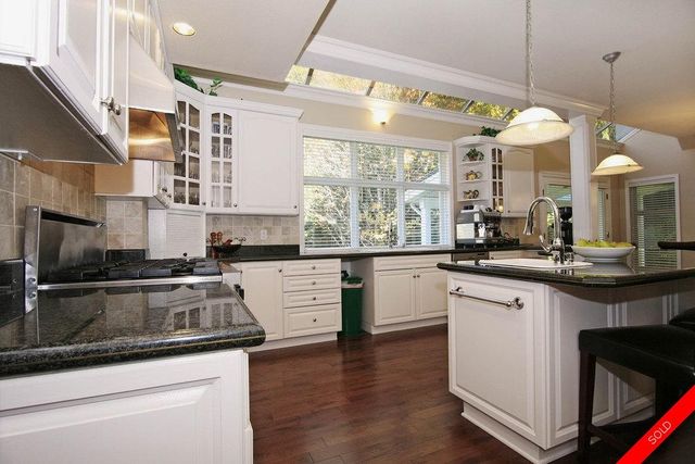 badge_image21 at 13097 28th Avenue, Sunnyside Park Surrey, South Surrey White Rock