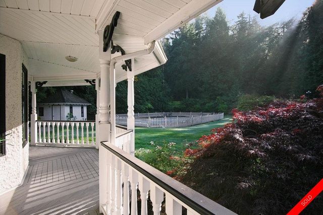 badge_image42 at 13097 28th Avenue, Sunnyside Park Surrey, South Surrey White Rock