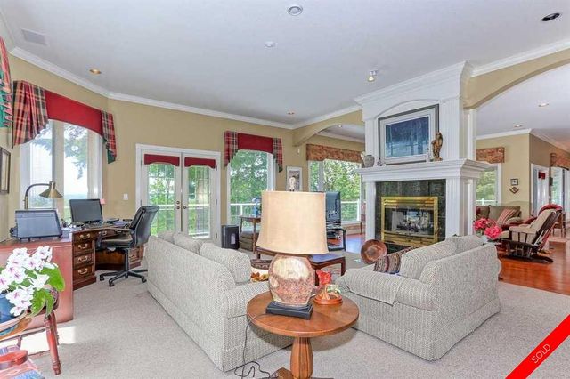 badge_image5 at 621 194 Street, Hazelmere, South Surrey White Rock