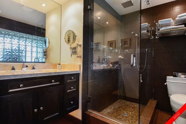 badge_image10 at 14275 28 Avenue, White Rock, South Surrey White Rock