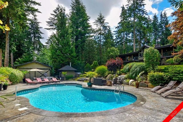 badge_image7 at 14275 28 Avenue, White Rock, South Surrey White Rock