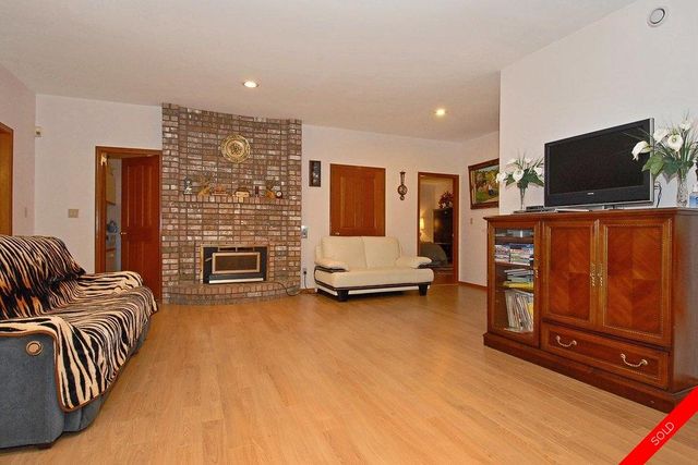 badge_image2 at 1121 King George Highway, King George Corridor, South Surrey White Rock