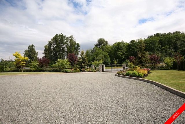 badge_image2 at 19904 3b Avenue, Campbell Valley, Langley