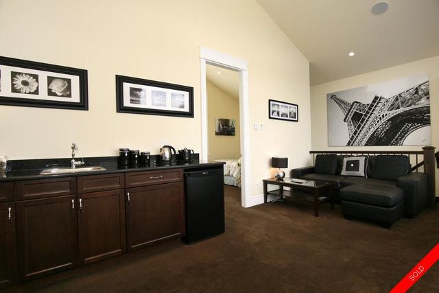 badge_image33 at 19904 3b Avenue, Campbell Valley, Langley