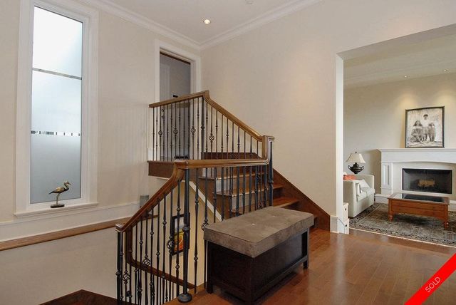 badge_image6 at 2496 Hudson Court, Whitby Estates, West Vancouver