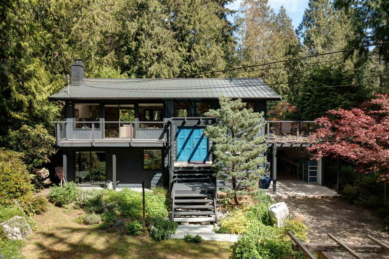 1506 Henderson Avenue, Roberts Creek, Sunshine Coast 